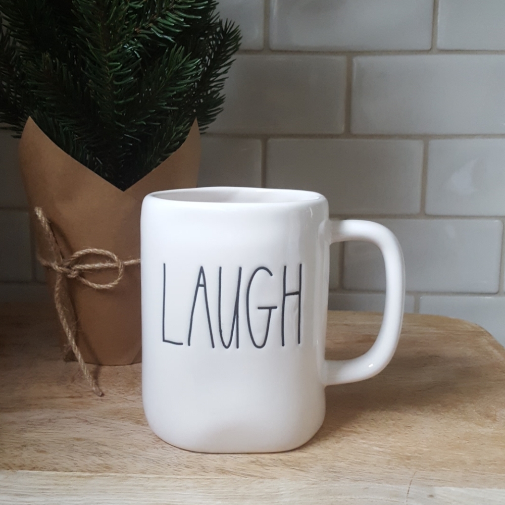 🆕️ Rae Dunn Mug